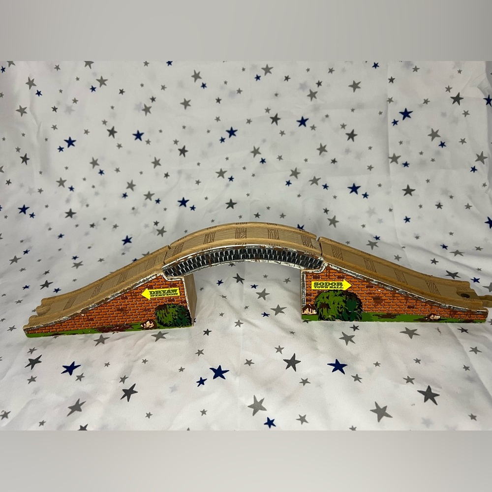 Thomas and Friends Wooden Railway Arched Bridge